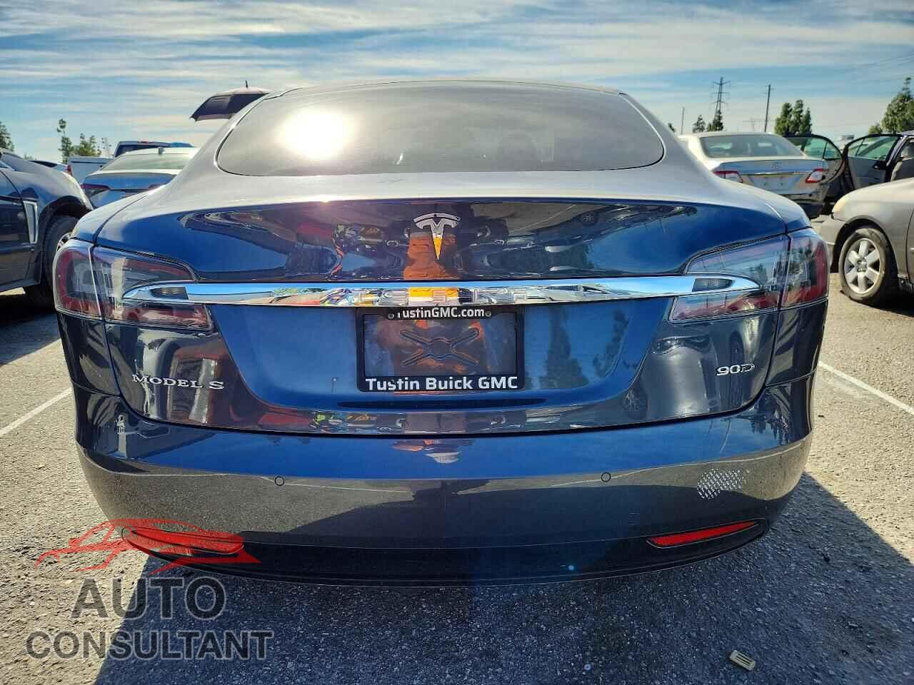 TESLA MODEL S 2016 - 5YJSA1E29GF141053
