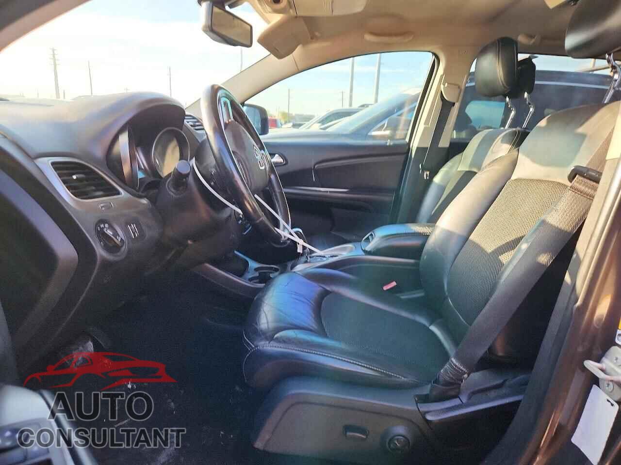 DODGE JOURNEY 2015 - 3C4PDCGG1FT674547