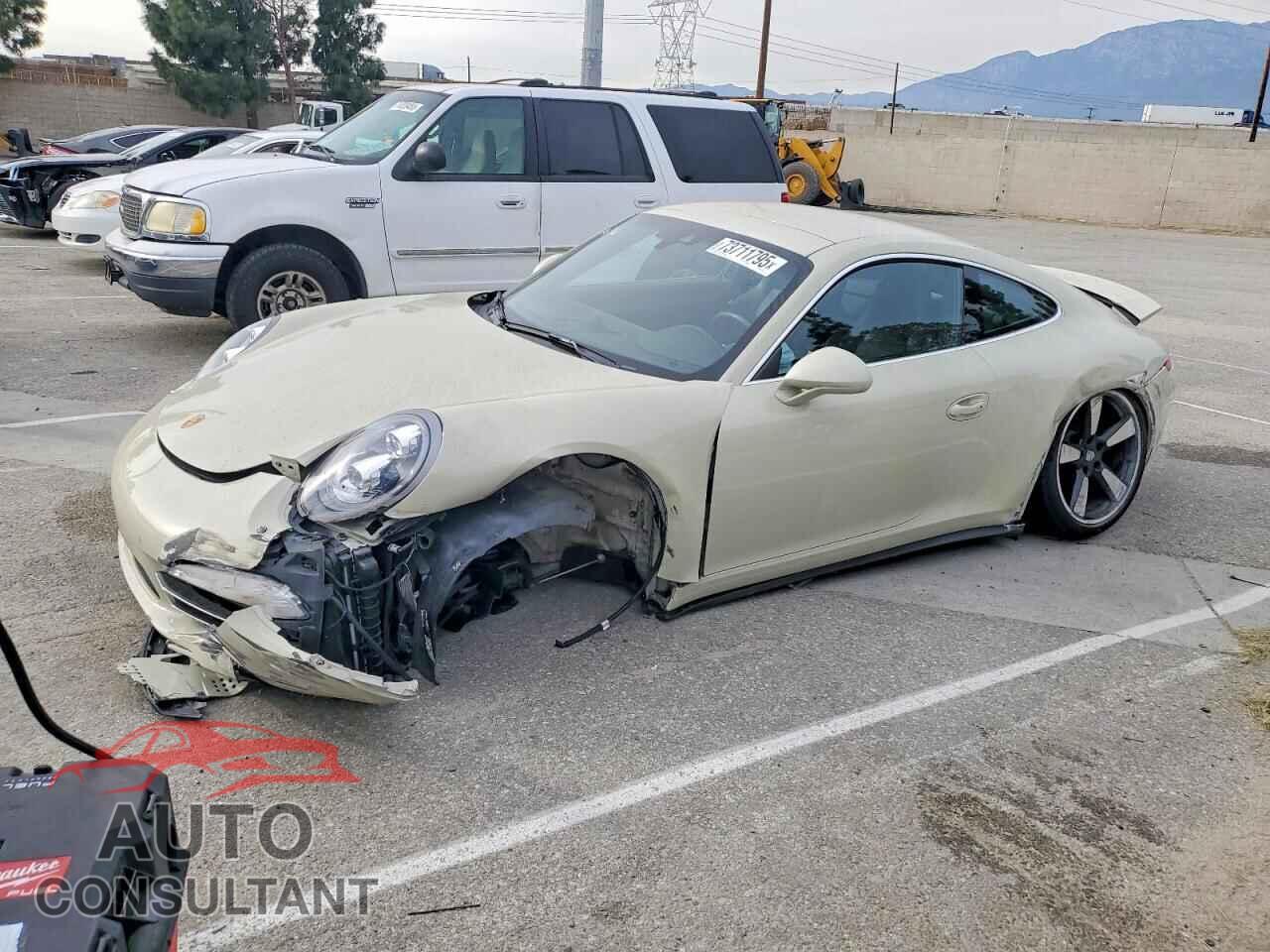 PORSCHE 911 2014 - WP0AB2A91ES121106