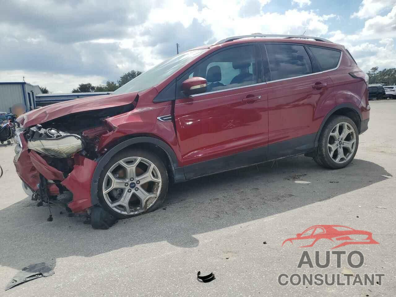 FORD ESCAPE 2017 - 1FMCU0J9XHUD04211