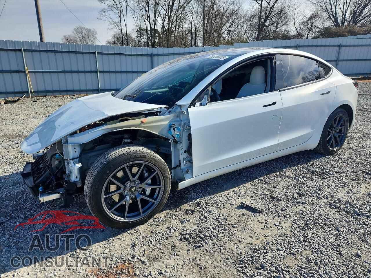TESLA MODEL 3 2021 - 5YJ3E1EA7MF046132