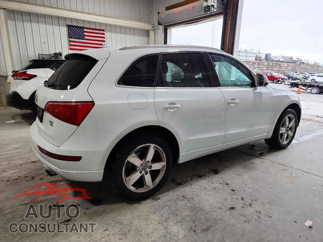 AUDI Q5 2012 - WA1LFAFP5CA112095
