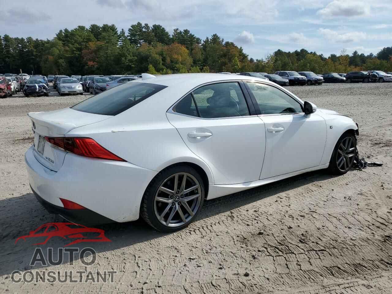 LEXUS IS 2019 - JTHC81D28K5039463
