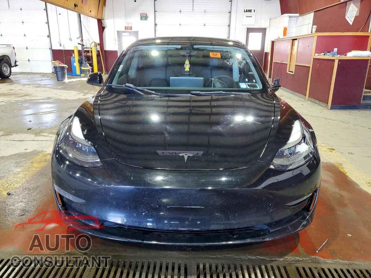 TESLA MODEL 3 2022 - 5YJ3E1EA4NF185779