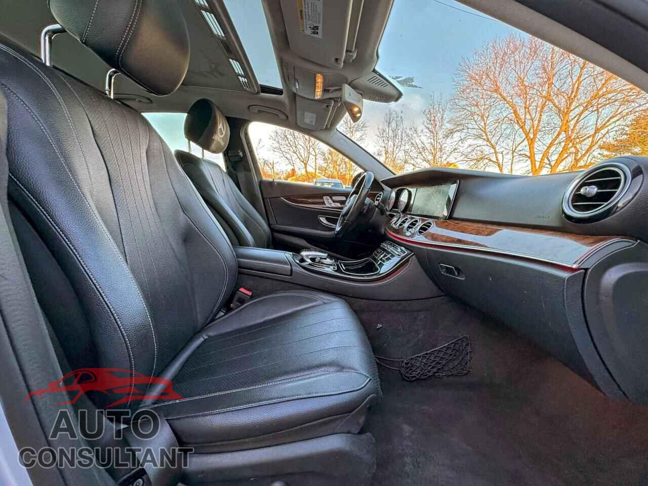MERCEDES-BENZ E-CLASS 2017 - WDDZF4KB7HA141462