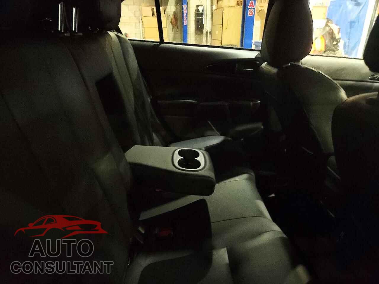 MITSUBISHI ECLIPSE 2023 - JA4ATVAA6PZ600666