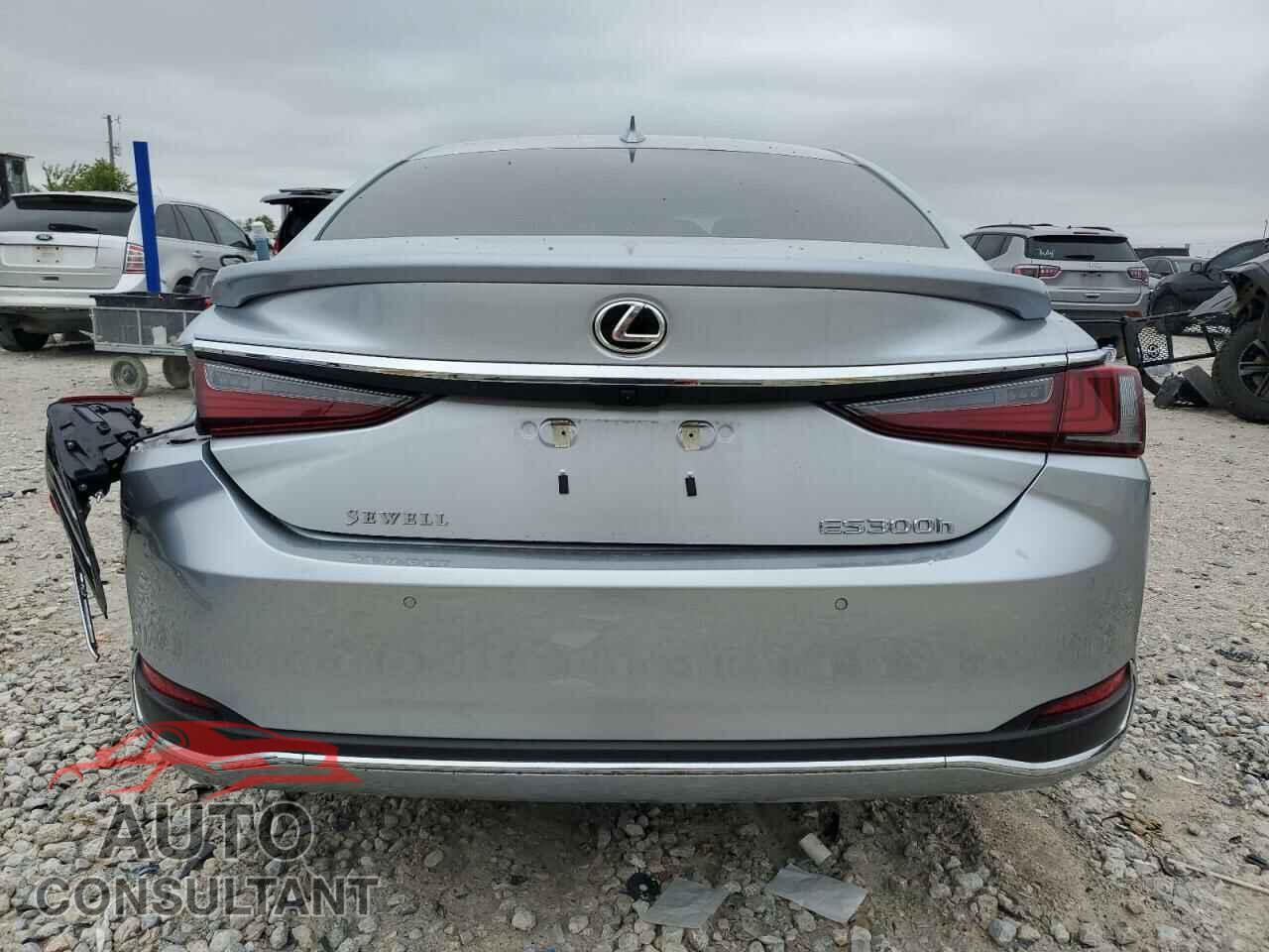 LEXUS ES300 2023 - 58ADA1C1XPU032132