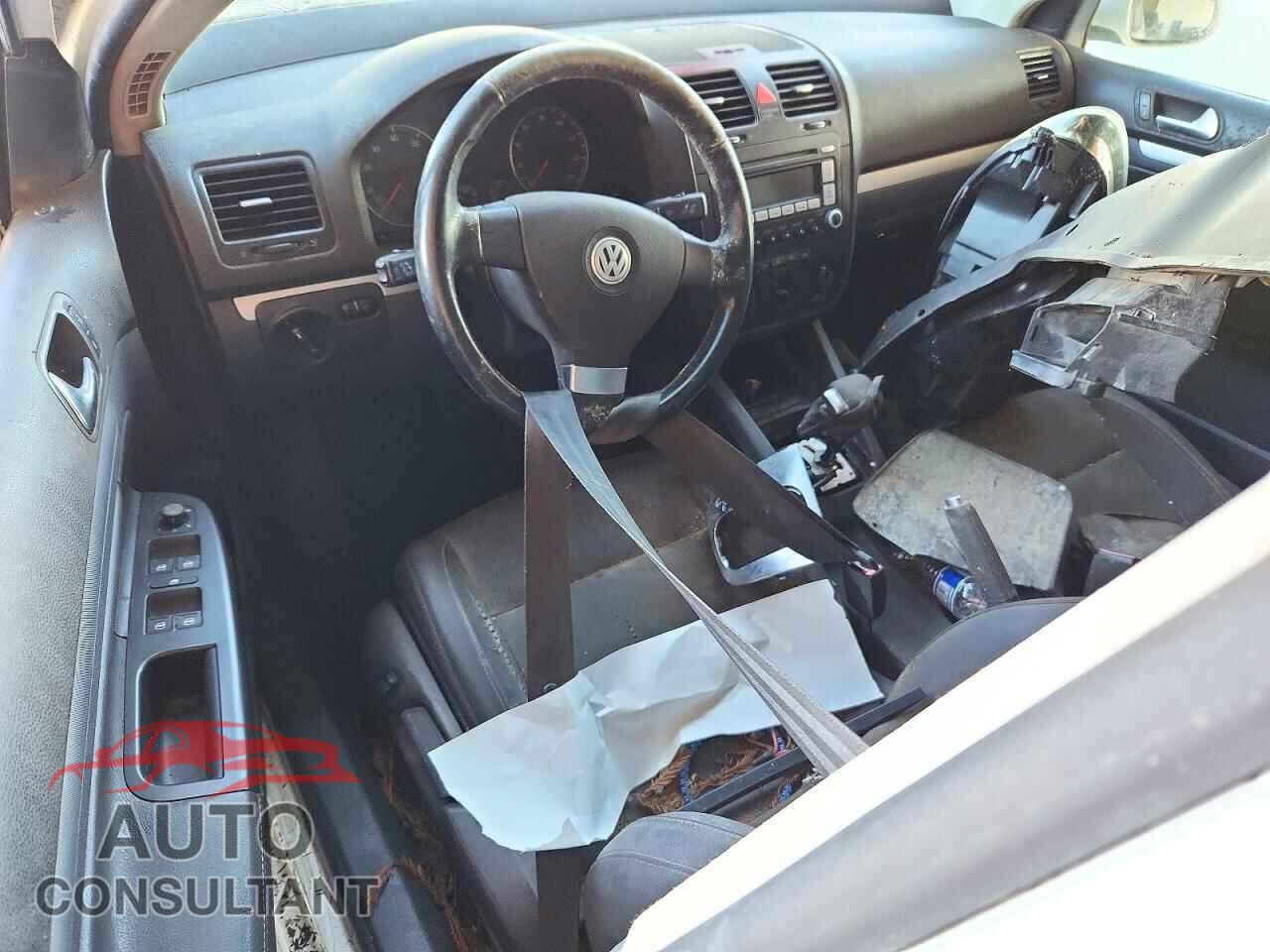 VOLKSWAGEN JETTA 2009 - 3VWRZ71K89M043207