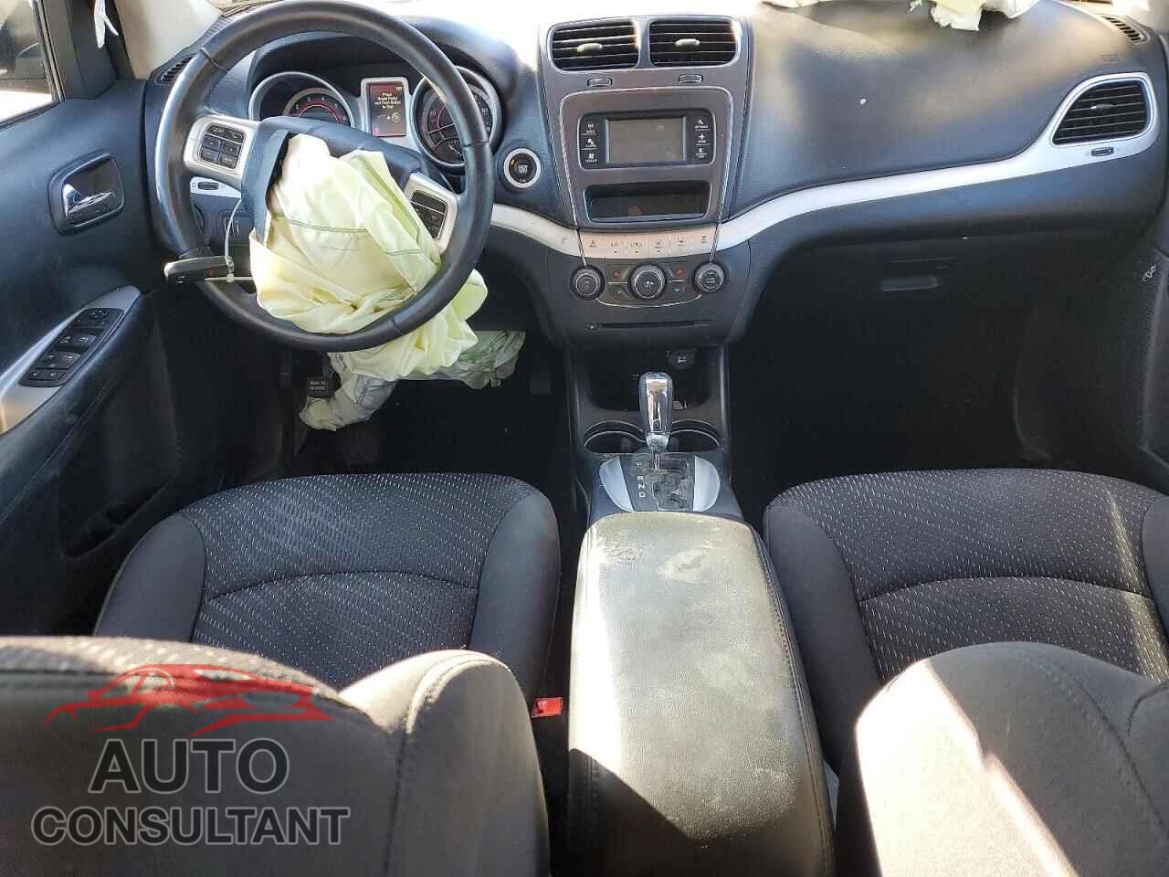 DODGE JOURNEY 2018 - 3C4PDCAB5JT509221