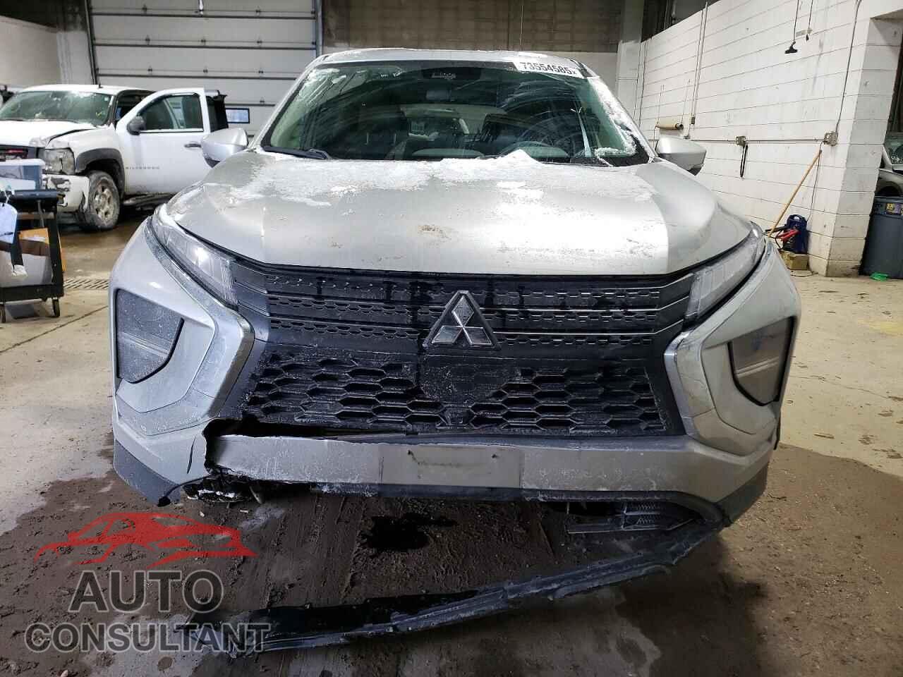 MITSUBISHI ECLIPSE 2022 - JA4ATUAA3NZ033906