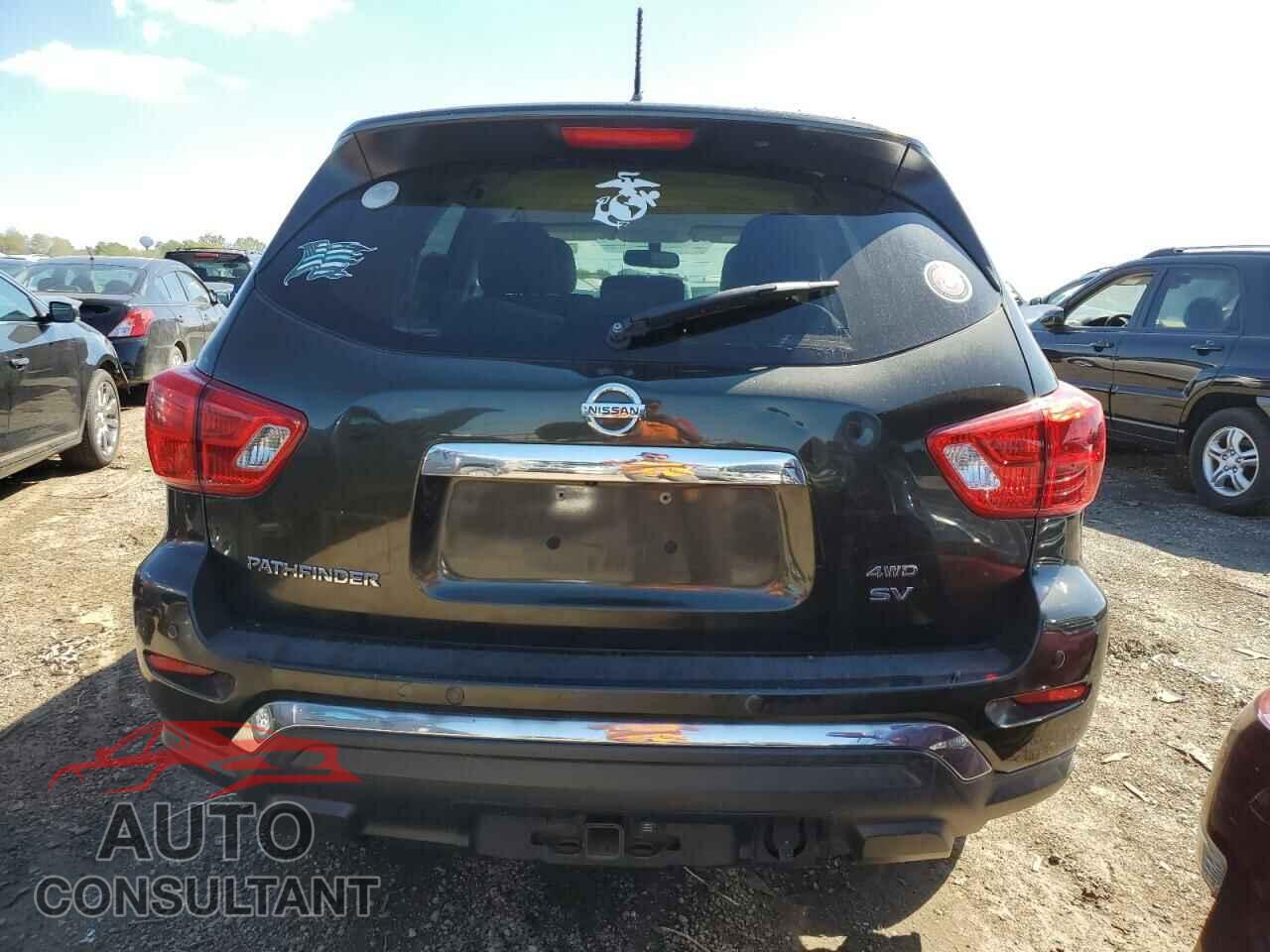NISSAN PATHFINDER 2017 - 5N1DR2MM3HC607614