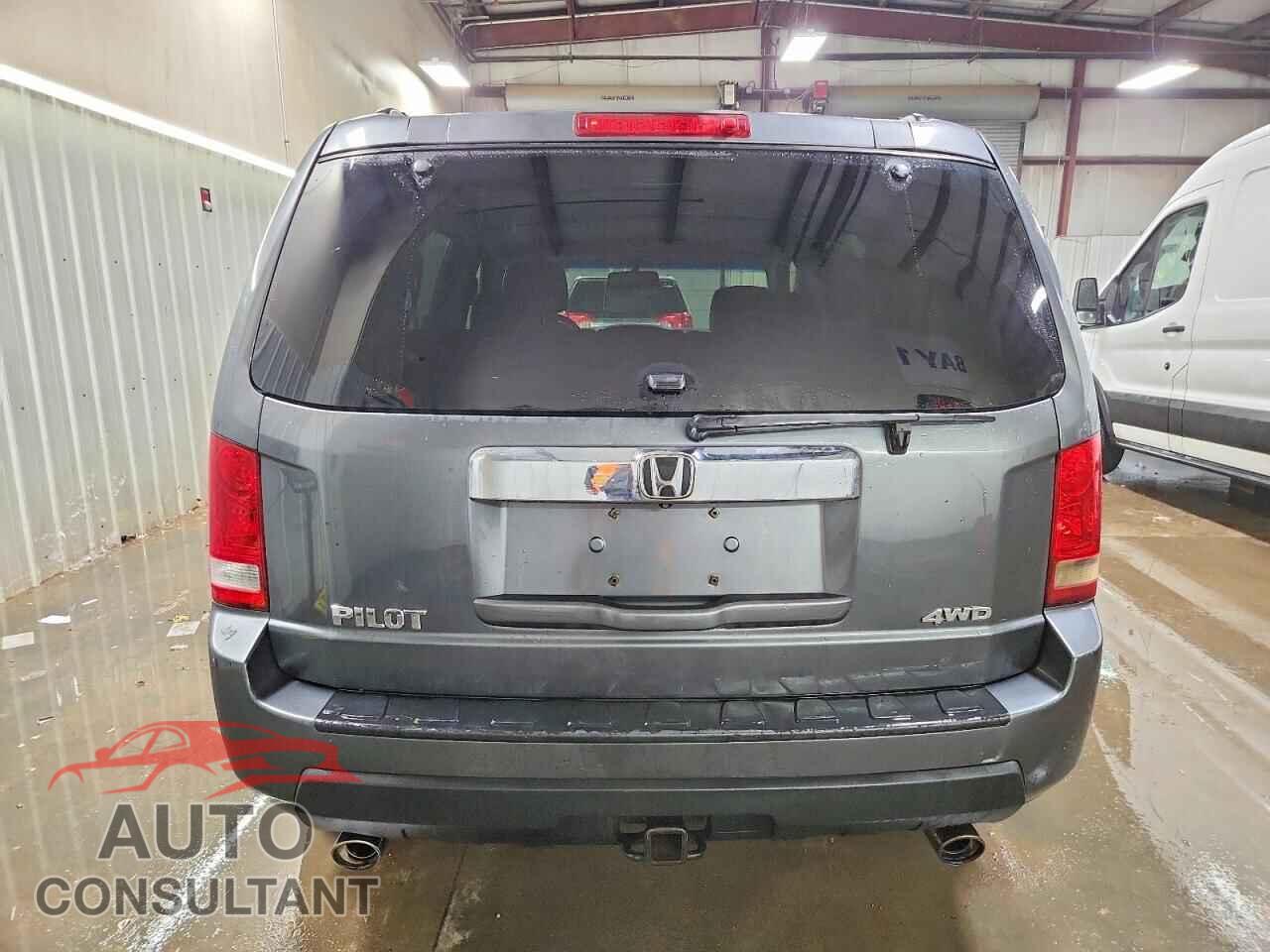 HONDA PILOT 2011 - 5FNYF4H59BB093226