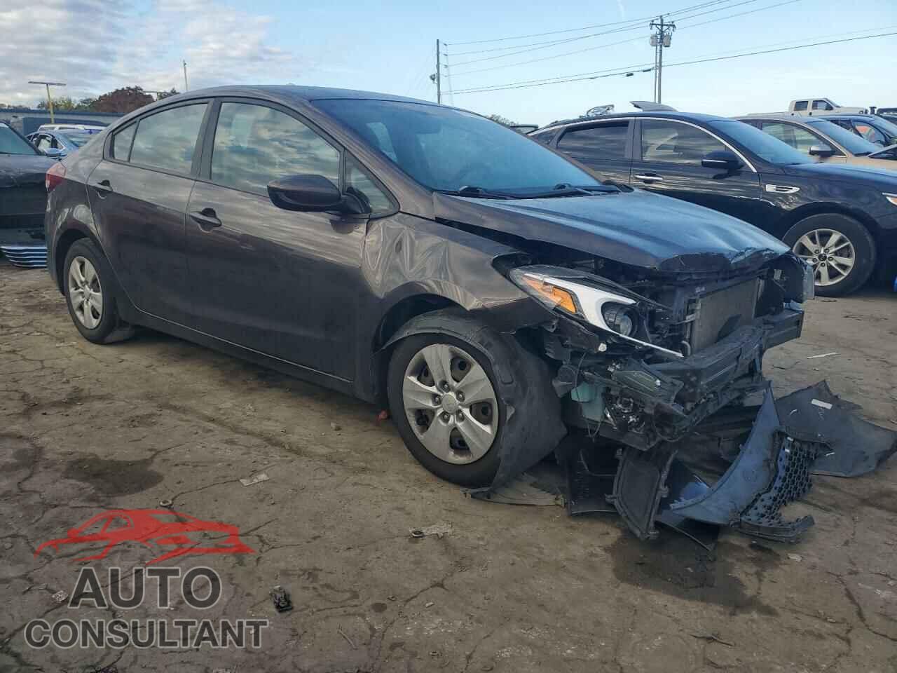 KIA FORTE 2018 - 3KPFK4A77JE221711