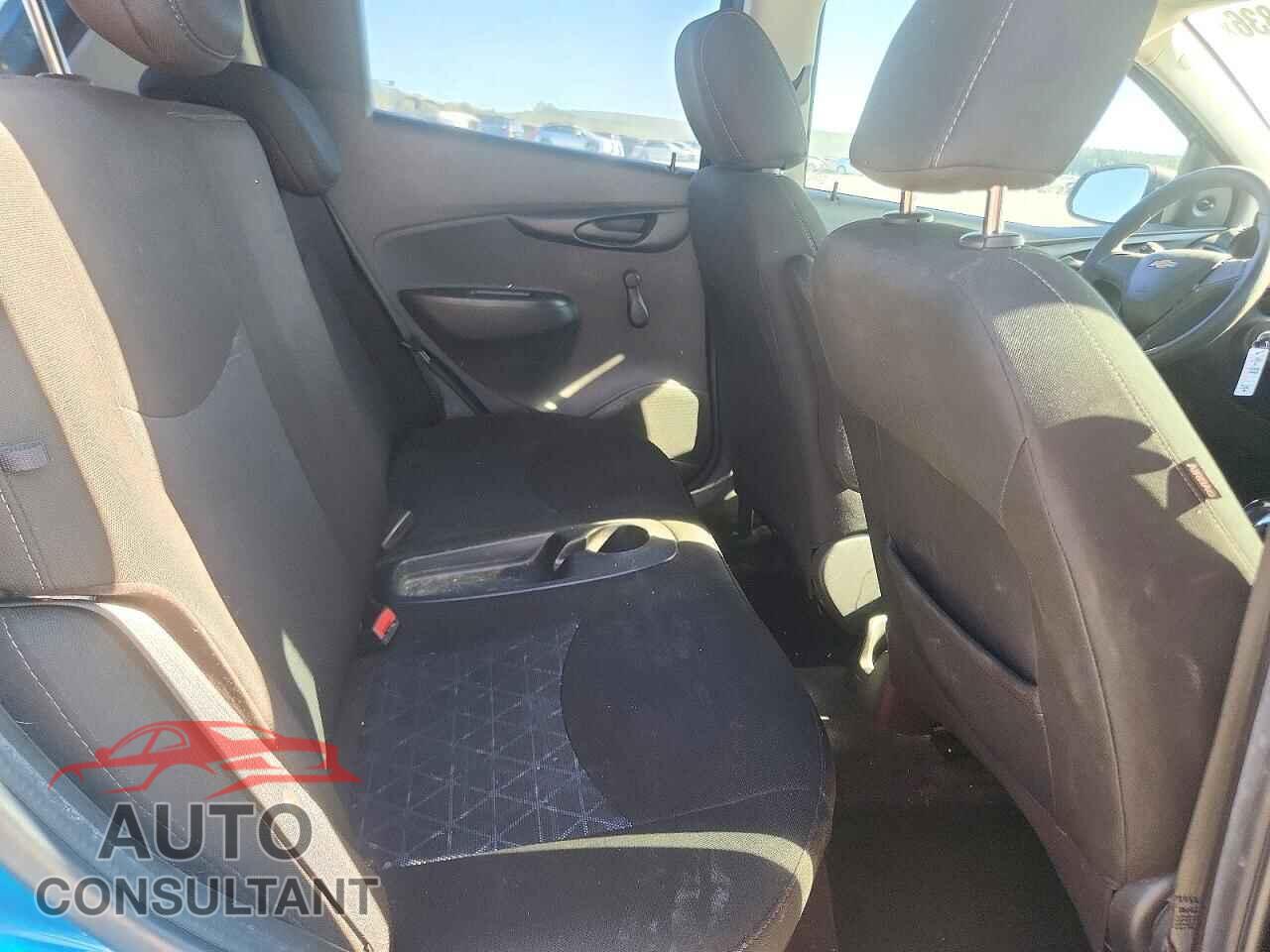 CHEVROLET SPARK 2019 - KL8CB6SA2KC735153