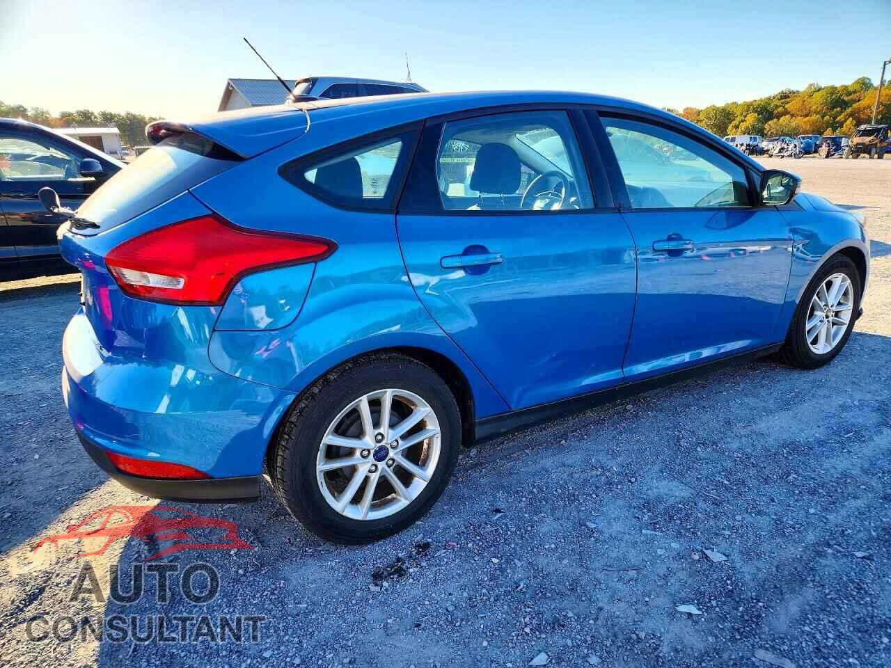 FORD FOCUS 2015 - 1FADP3K29FL315549