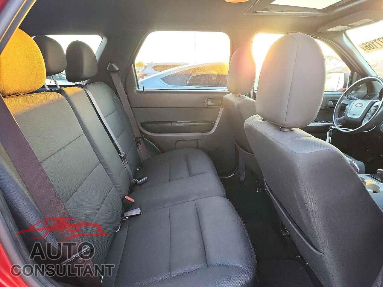FORD ESCAPE 2012 - 1FMCU0D77CKA81429