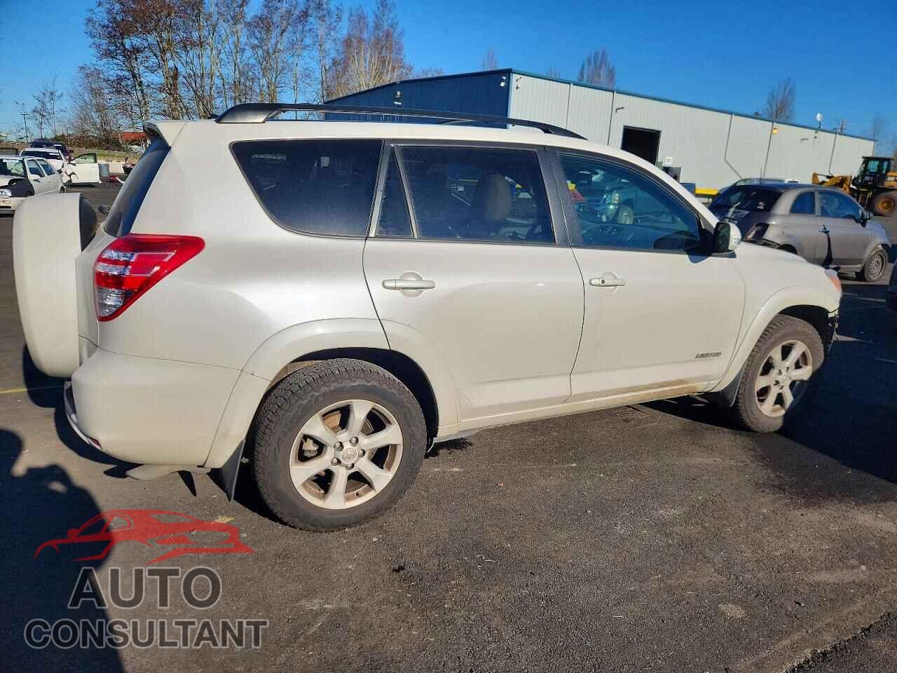 TOYOTA RAV4 2012 - 2T3DF4DV2CW240602