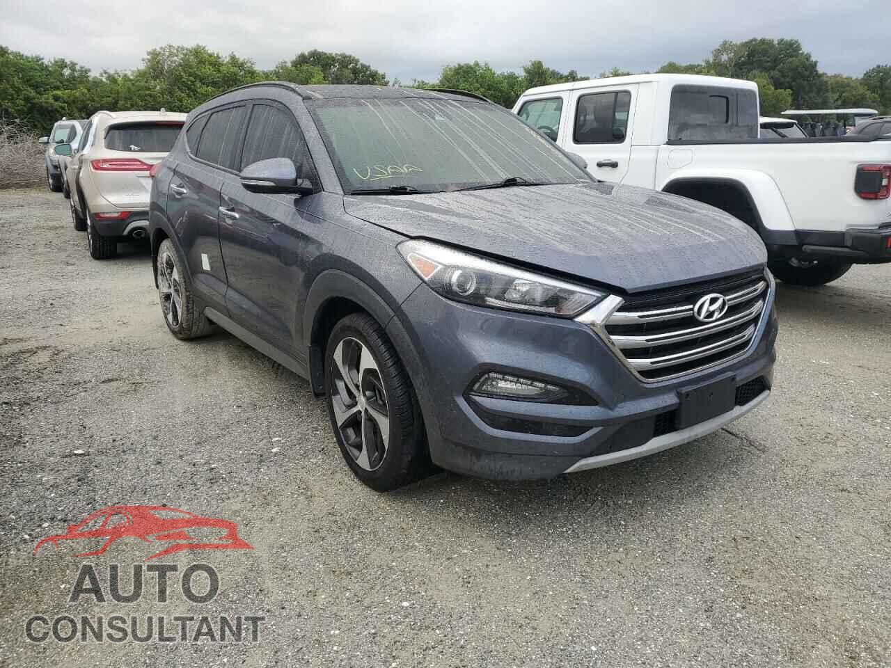 HYUNDAI TUCSON 2017 - KM8J3CA29HU303906