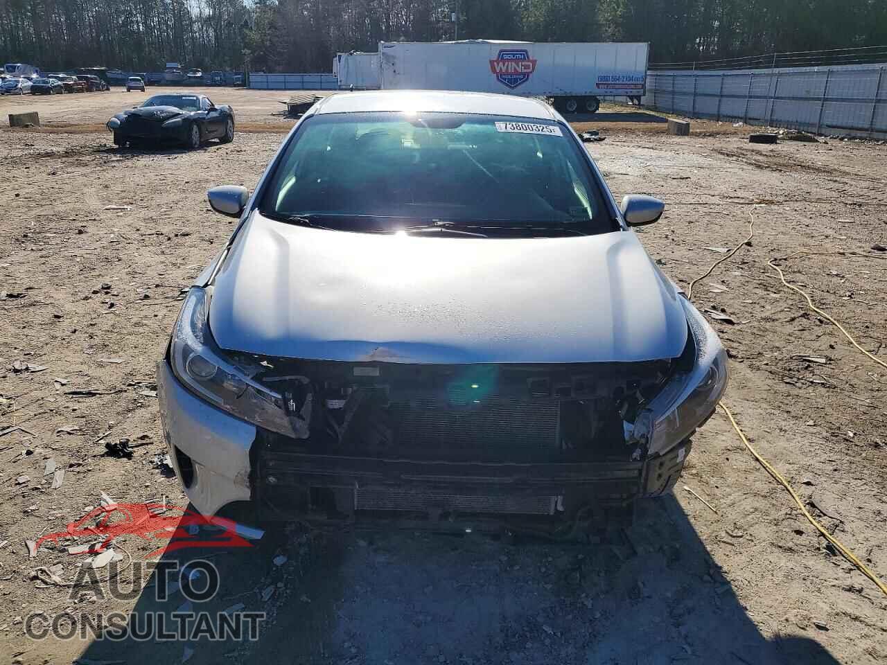 KIA FORTE 2017 - 3KPFK4A77HE084179