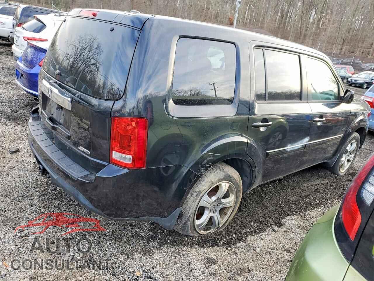 HONDA PILOT 2015 - 5FNYF4H50FB006707