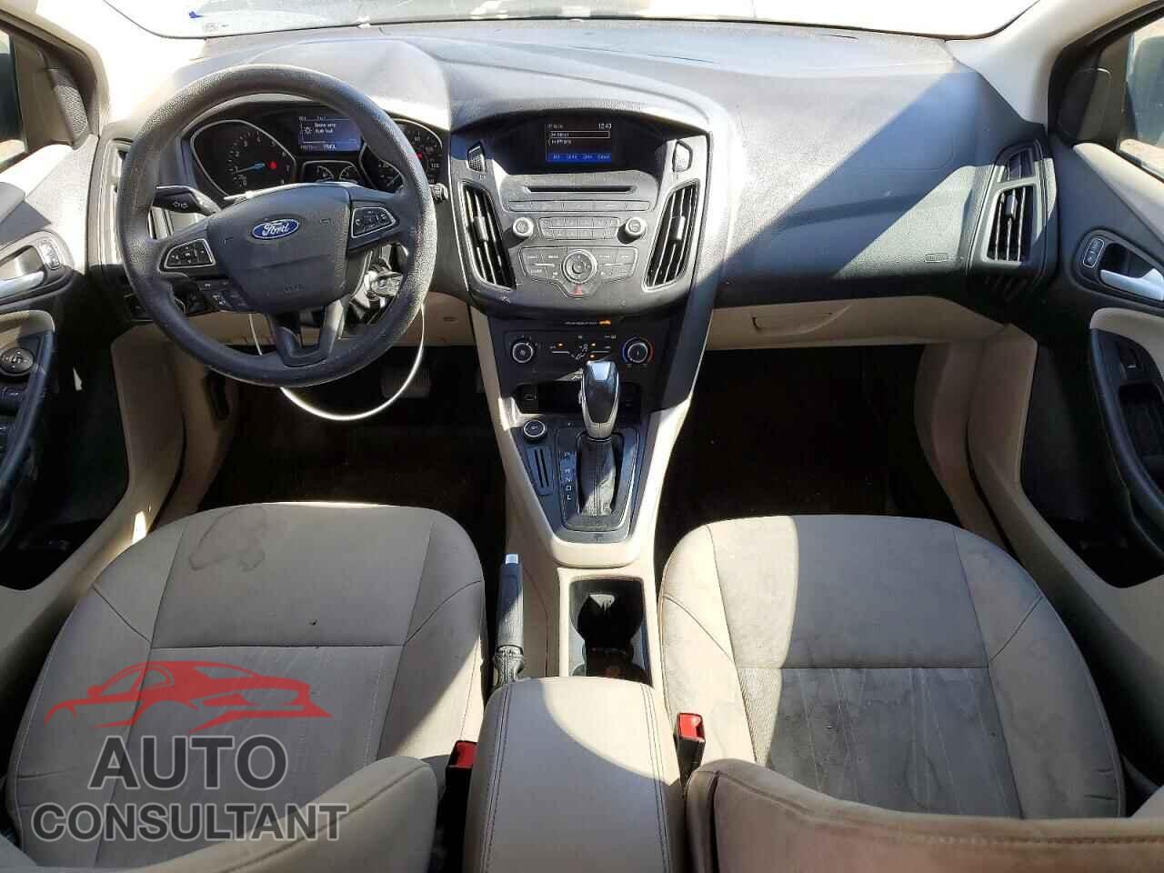 FORD FOCUS 2015 - 1FADP3K25FL287085