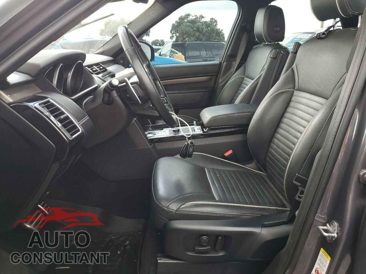 LAND ROVER DISCOVERY 2017 - SALRRBBV9HA041825