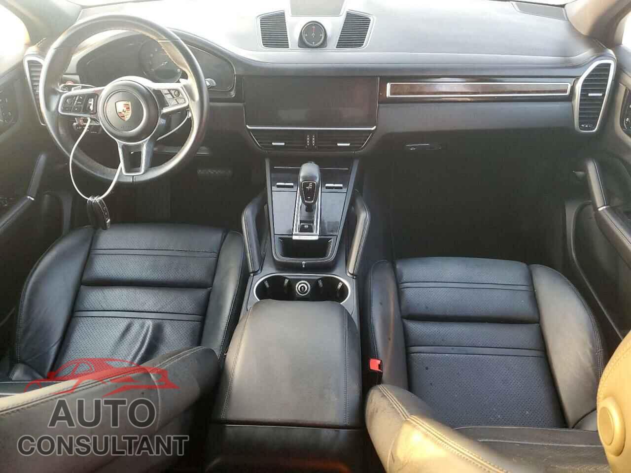 PORSCHE CAYENNE 2019 - WP1AA2AY6KDA10351