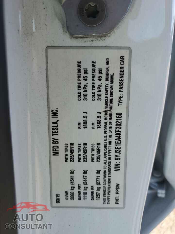 TESLA MODEL 3 2019 - 5YJ3E1EA4KF302160