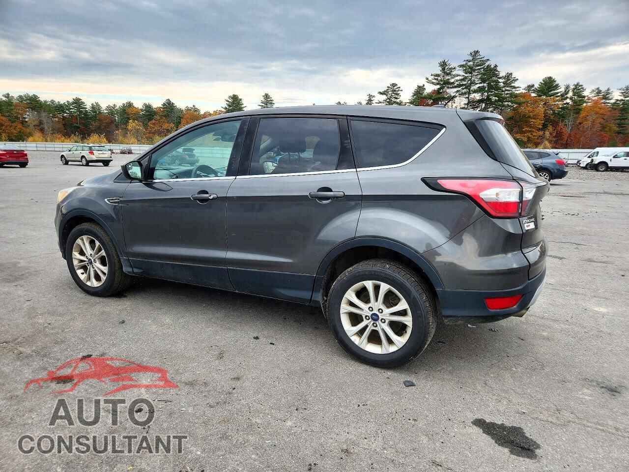 FORD ESCAPE 2017 - 1FMCU9GD0HUD63364