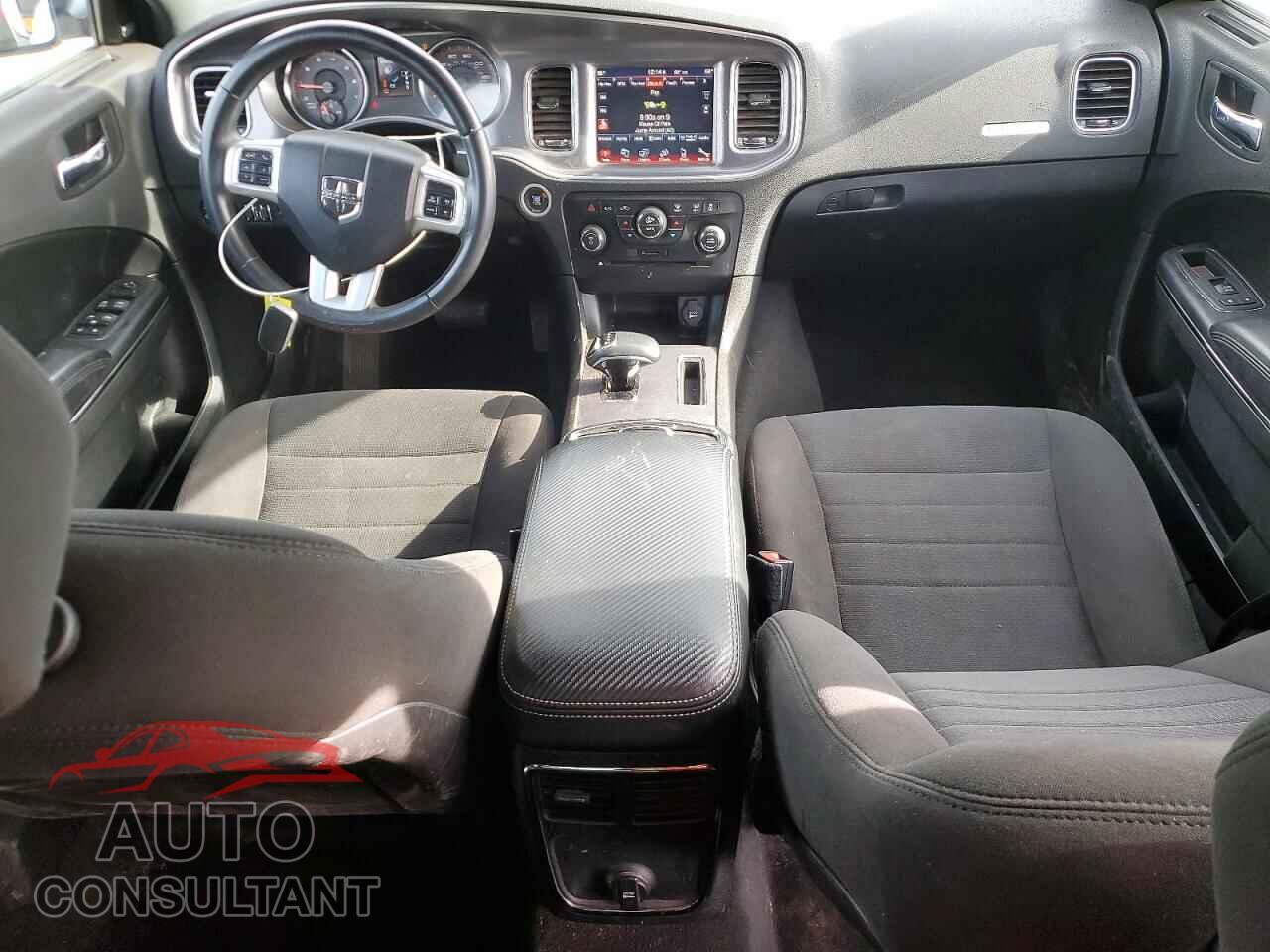DODGE CHARGER 2013 - 2C3CDXJG5DH596010