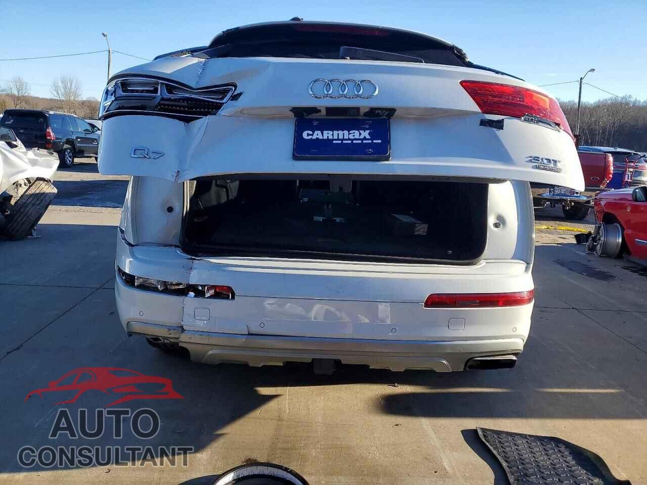 AUDI Q7 2017 - WA1LAAF70HD050559