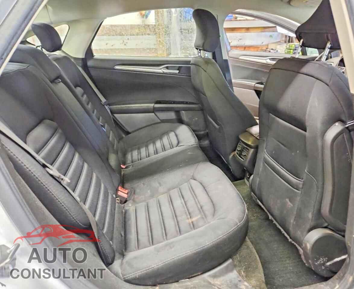 FORD FUSION 2016 - 3FA6P0LU3GR333040