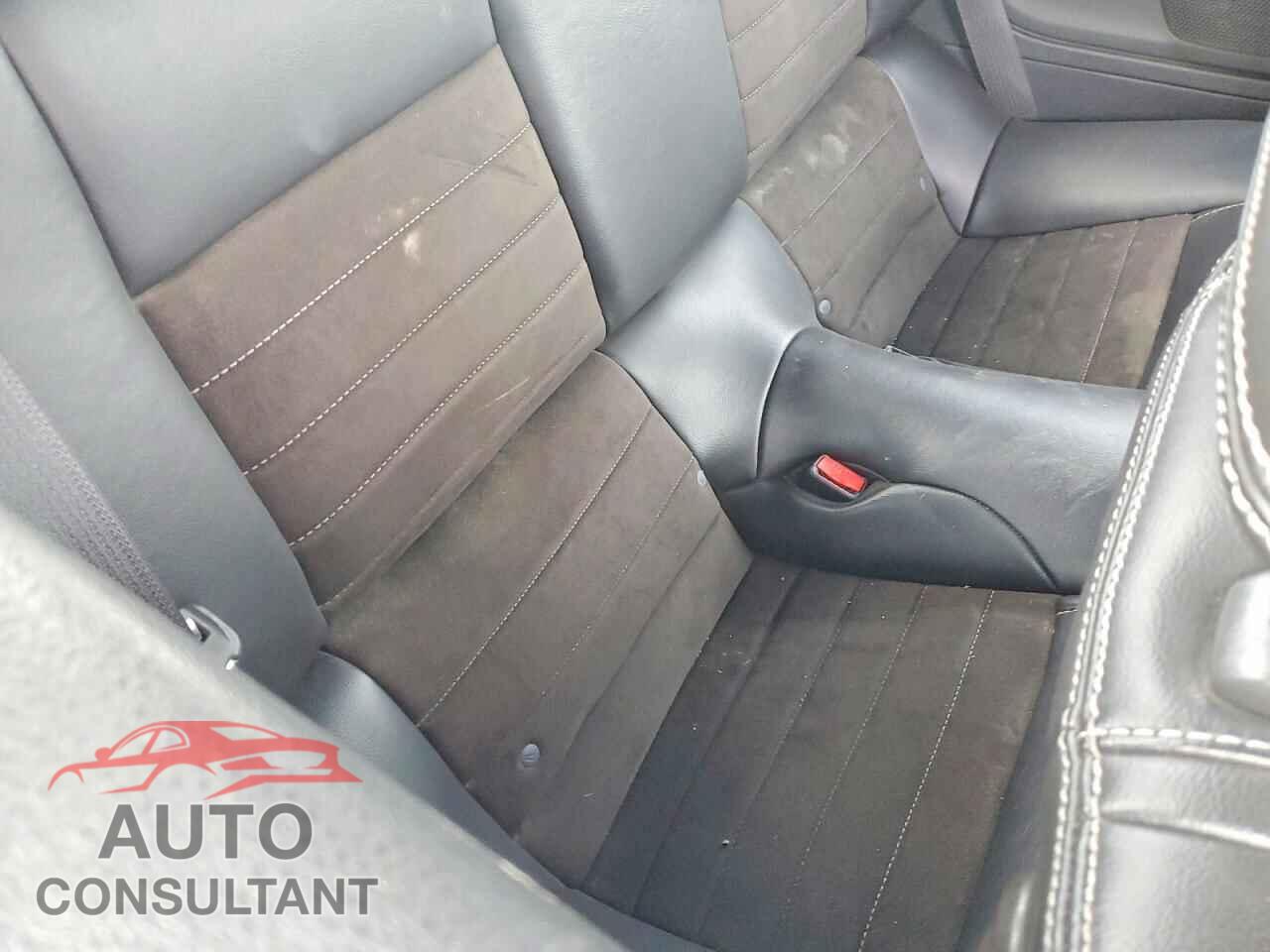 FORD MUSTANG 2014 - 1ZVBP8FF4E5273531