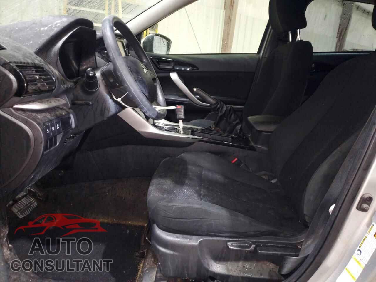 MITSUBISHI ECLIPSE 2023 - JA4ATUAA0PZ048009