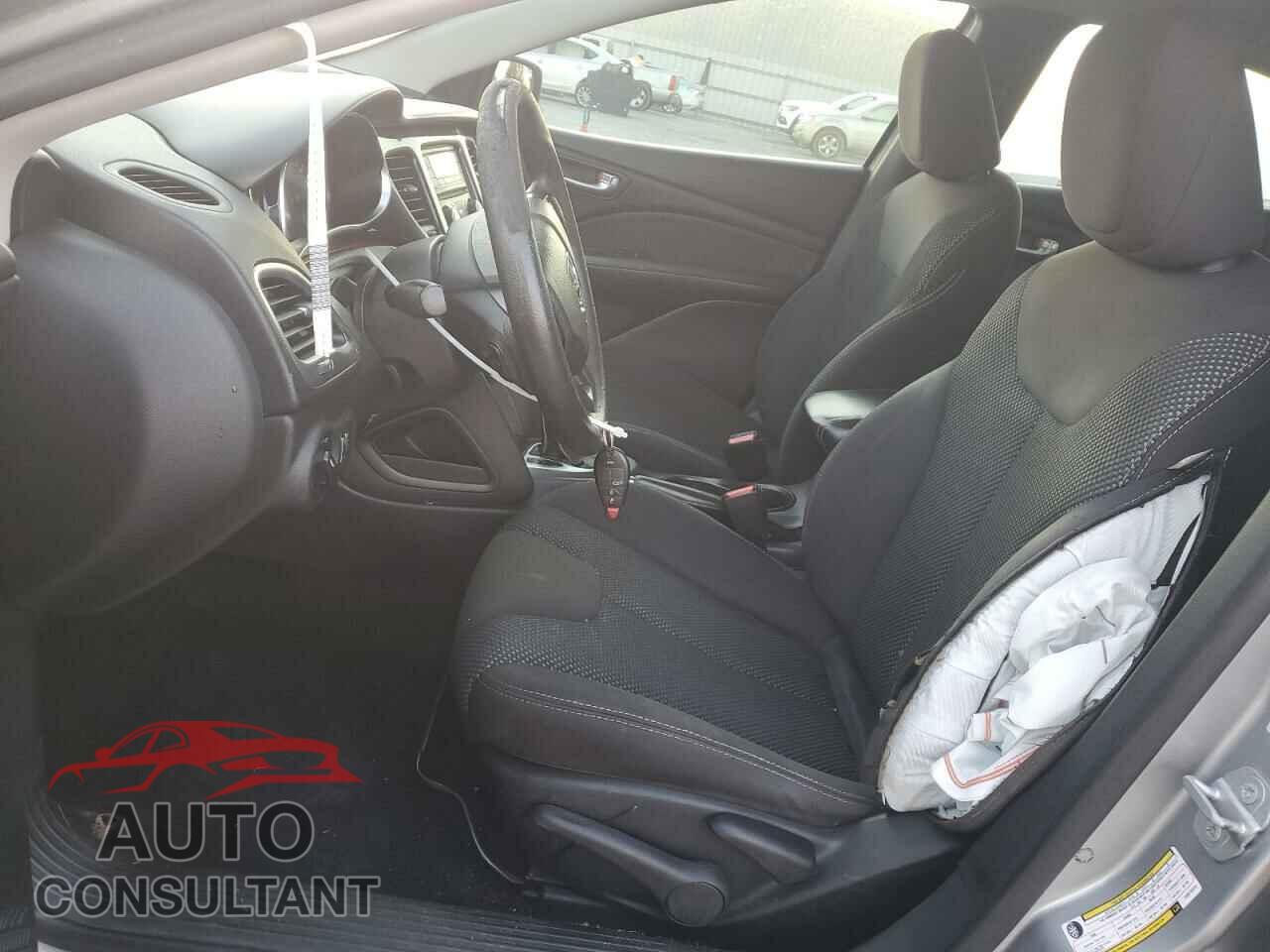 DODGE DART 2015 - 1C3CDFBB3FD374272