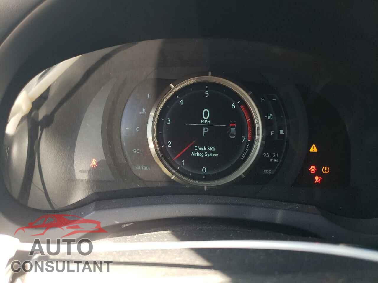 LEXUS IS 2016 - JTHBA1D28G5006986