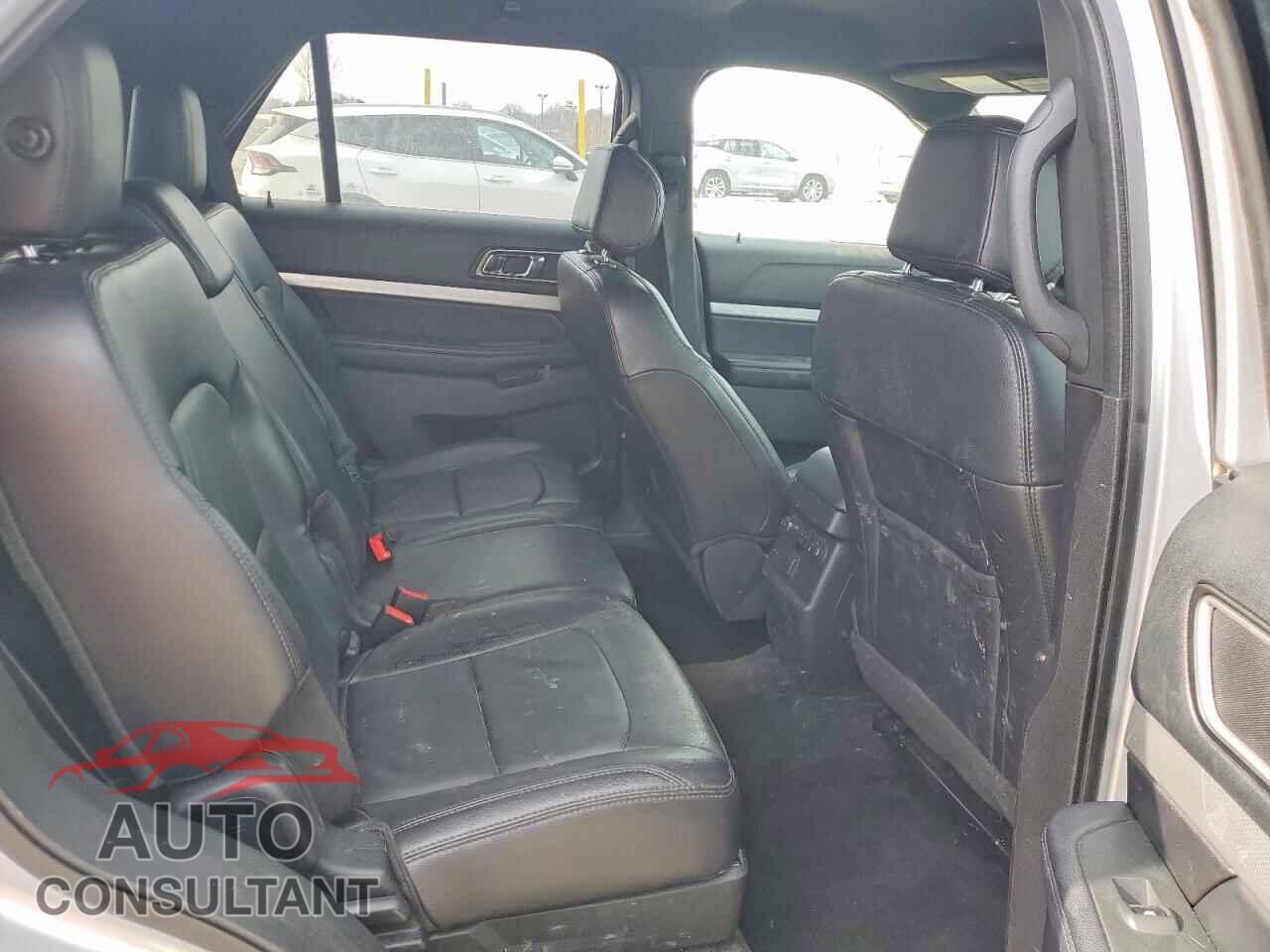 FORD EXPLORER 2017 - 1FM5K8D89HGD14615