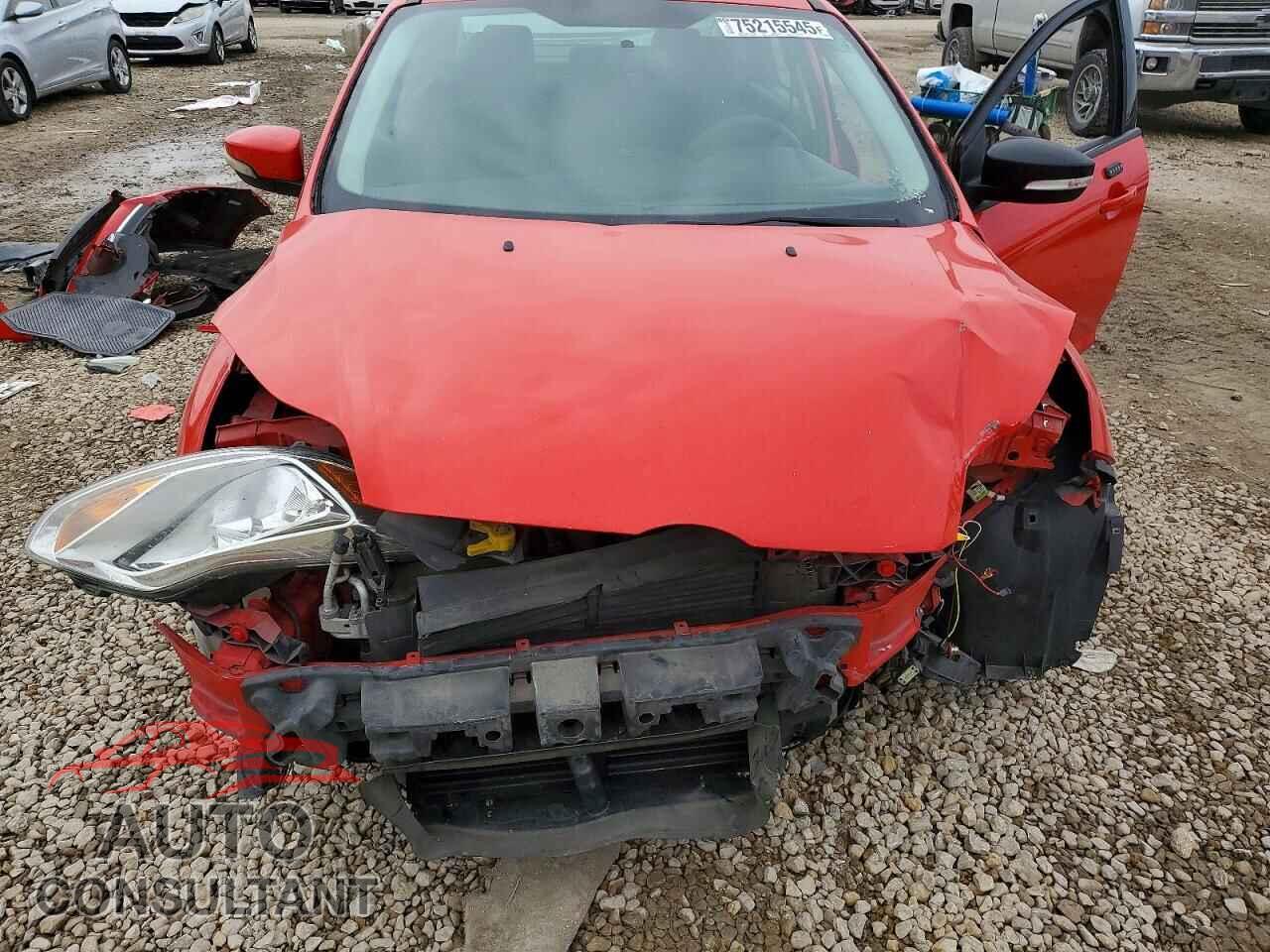 FORD FOCUS 2014 - 1FADP3F2XEL254124