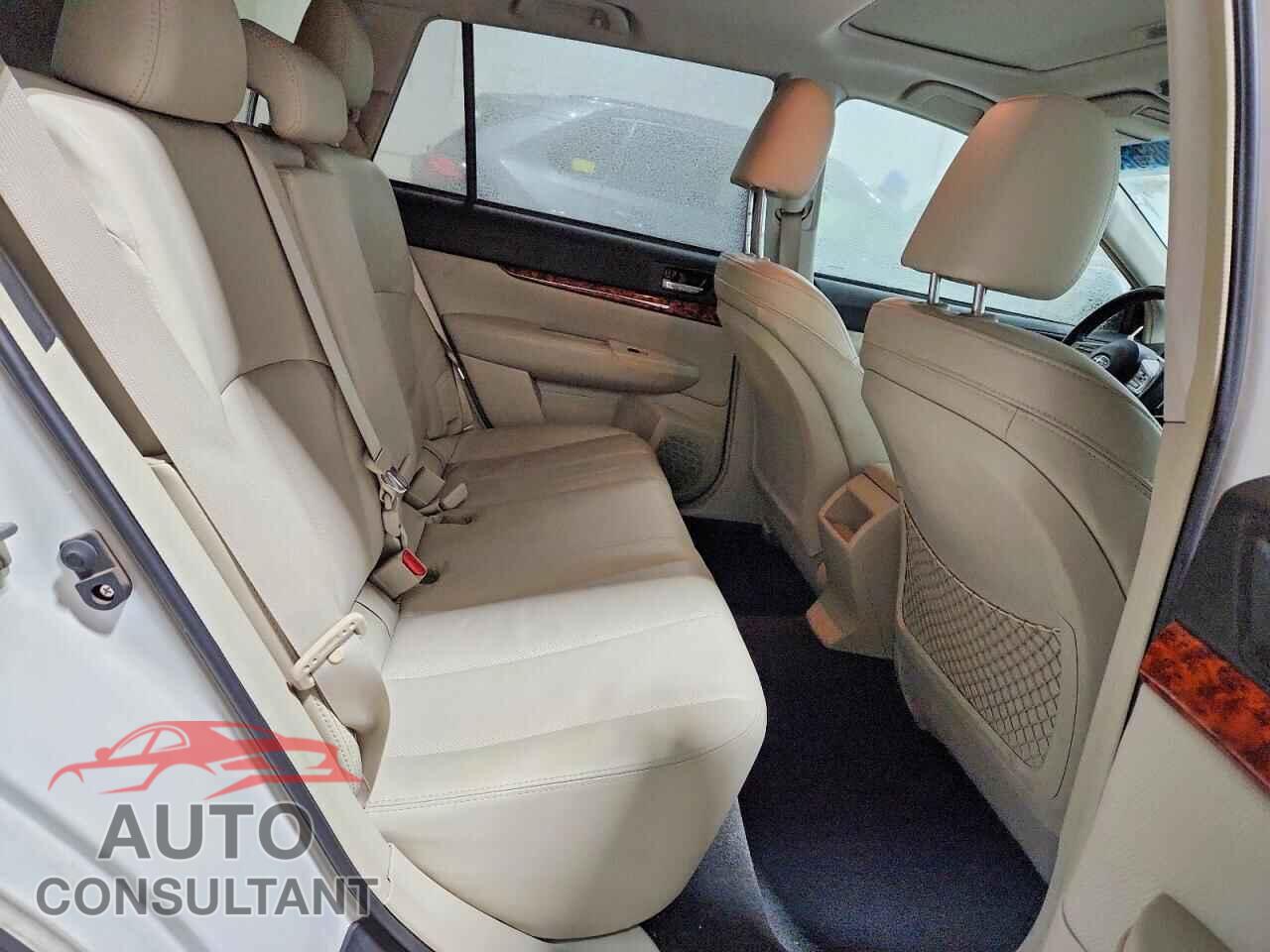 SUBARU OUTBACK 2011 - 4S4BRCLC0B3417864