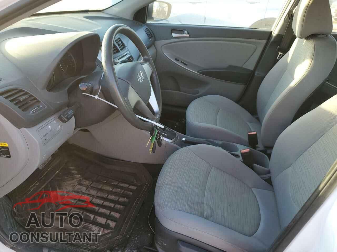 HYUNDAI ACCENT 2017 - KMHCT4AE2HU305876