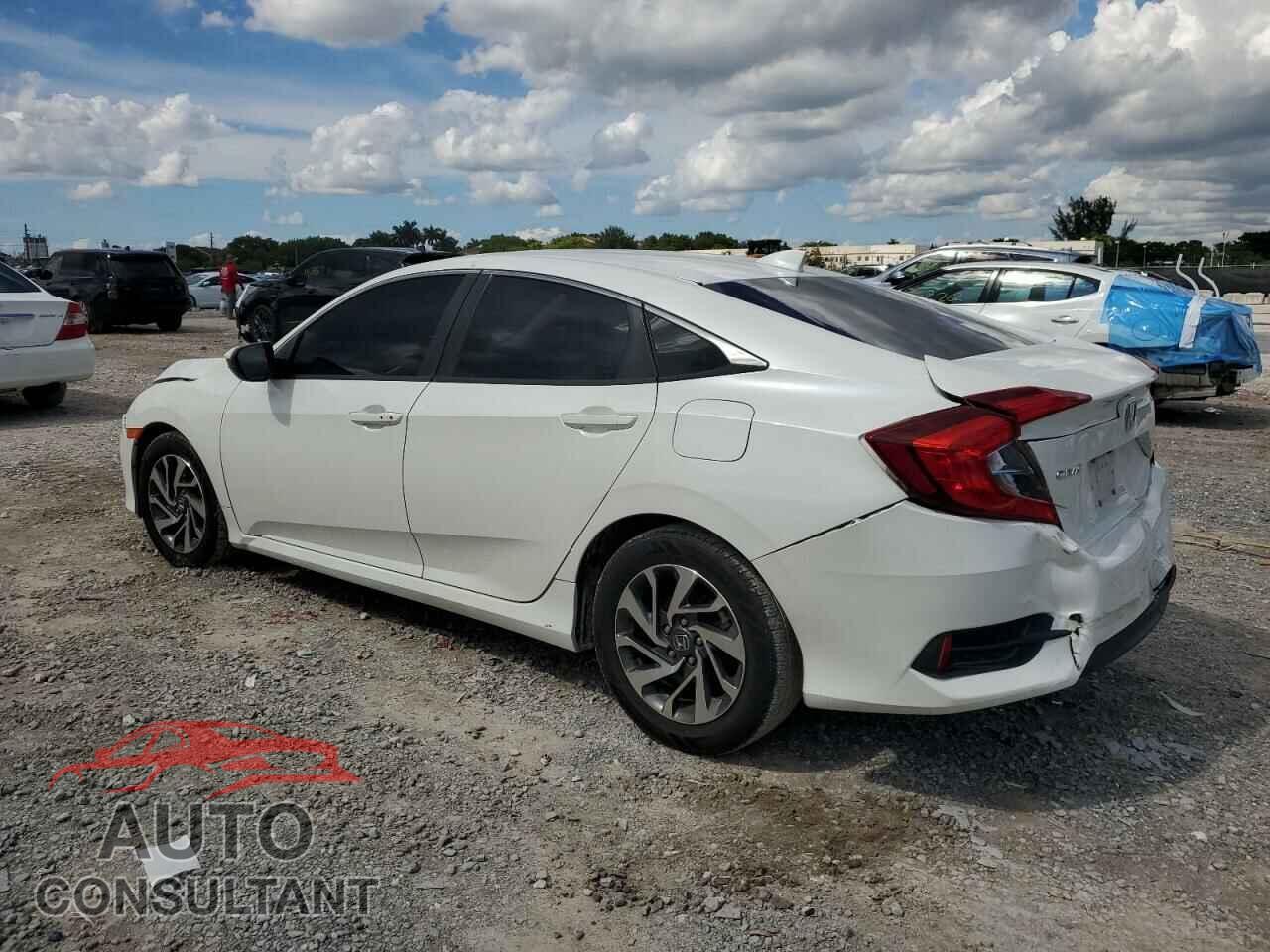 HONDA CIVIC 2018 - 19XFC2F73JE033598