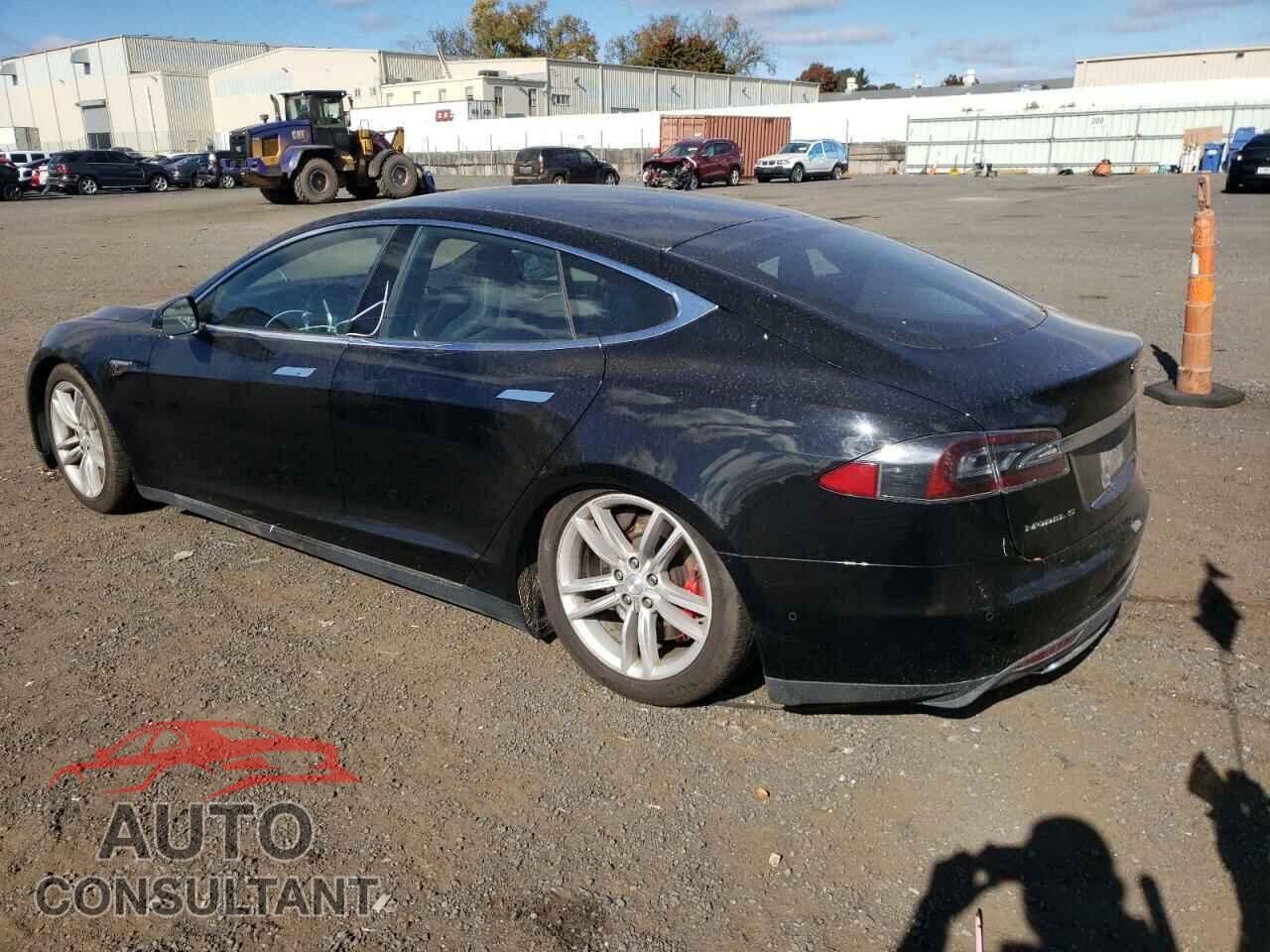 TESLA MODEL S 2015 - 5YJSA1H46FF092468