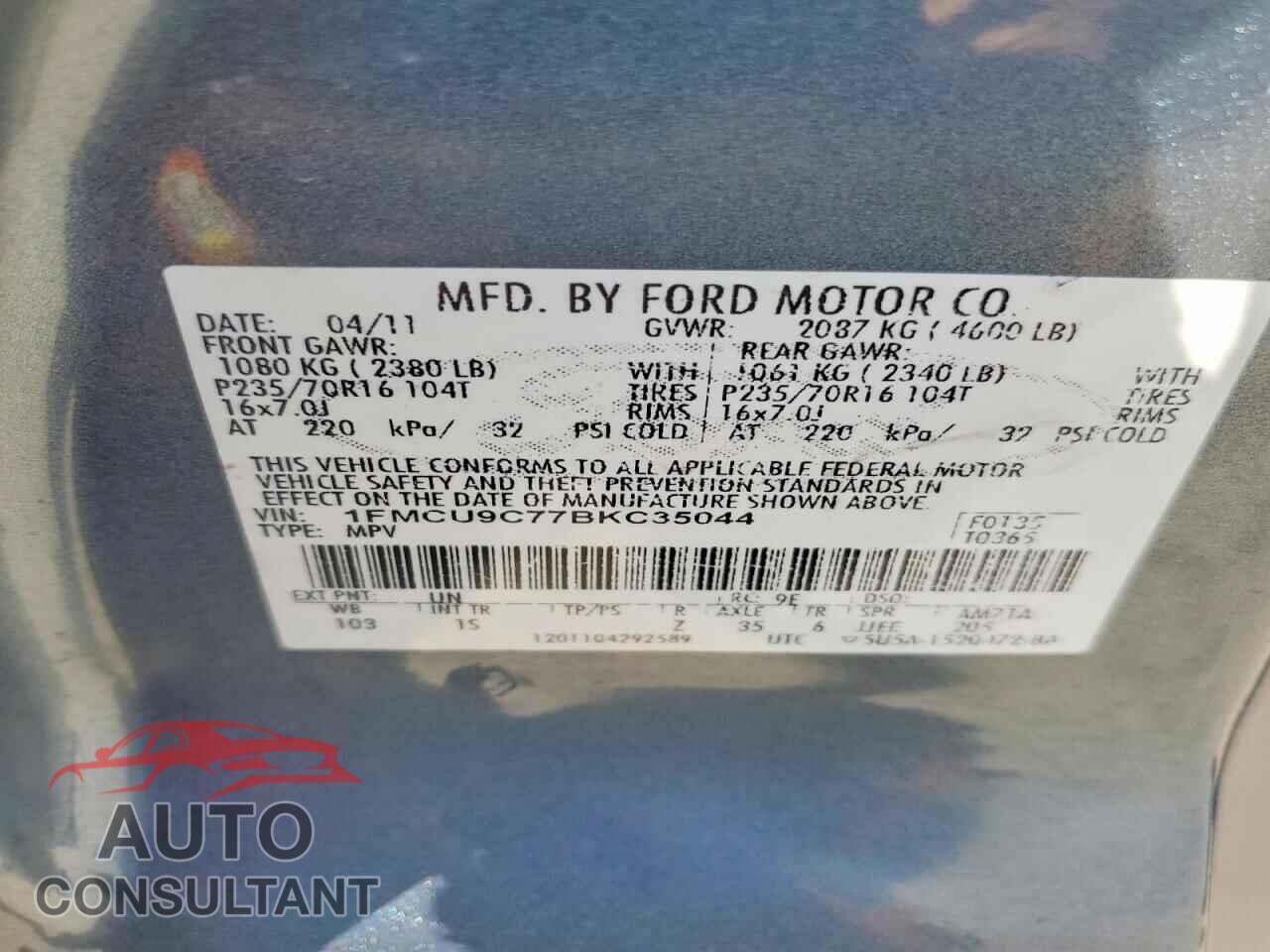 FORD ESCAPE 2011 - 1FMCU9C77BKC35044