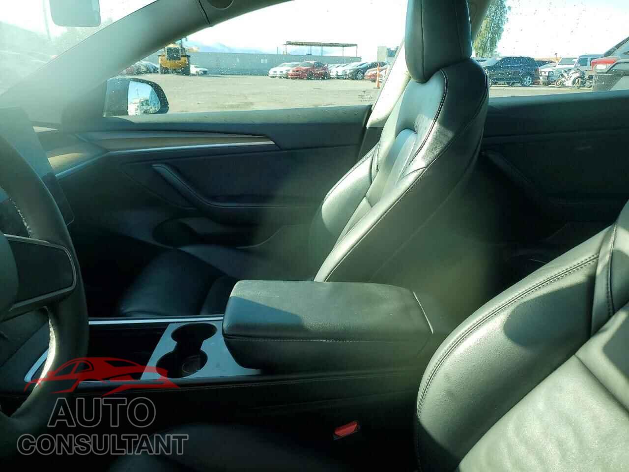 TESLA MODEL 3 2022 - 5YJ3E1EA7NF304781