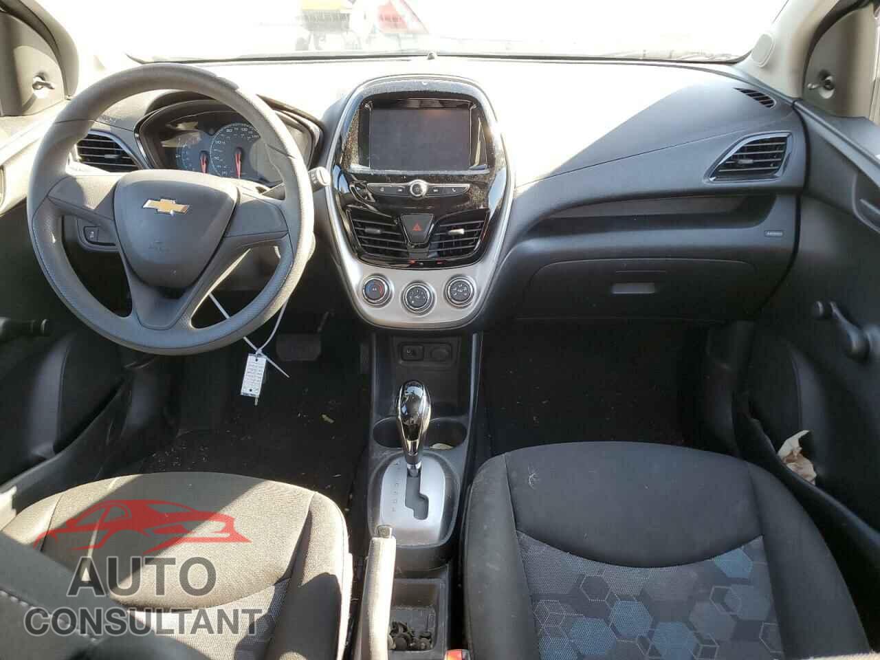 CHEVROLET SPARK 2017 - KL8CB6SAXHC828043