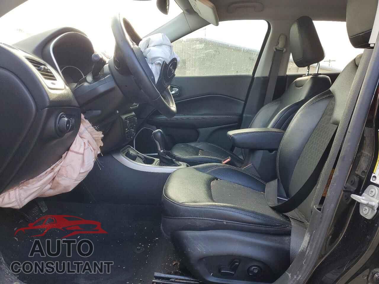 JEEP COMPASS 2019 - 3C4NJDBB2KT593651