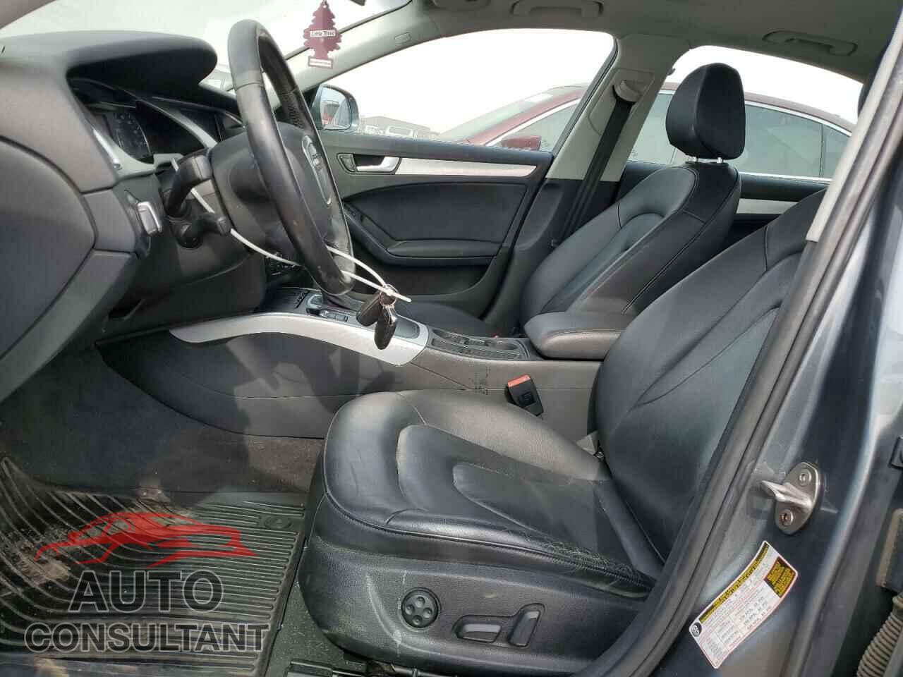AUDI A4 2012 - WAUBFAFL7CN002766