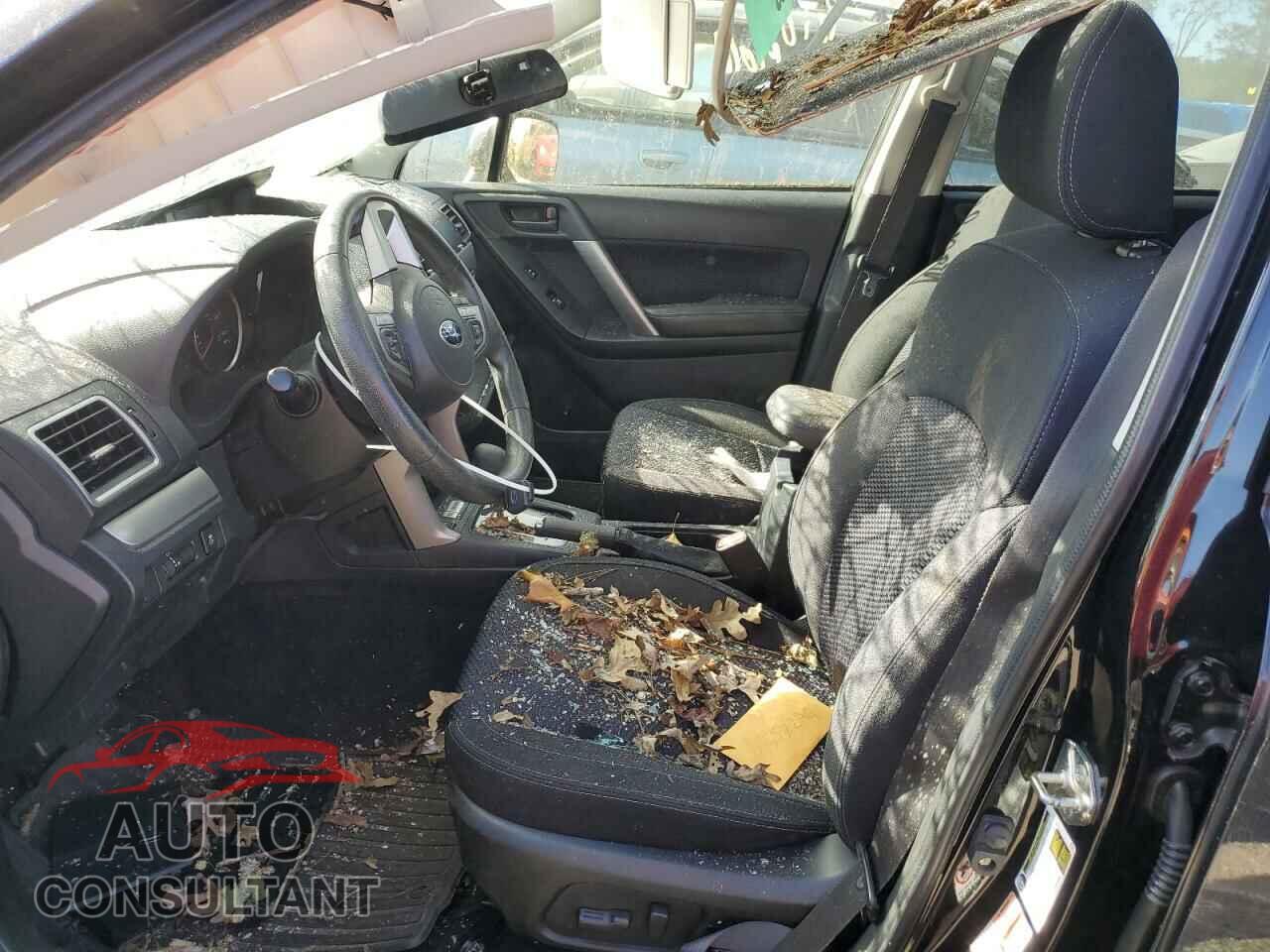 SUBARU FORESTER 2018 - JF2SJAEC1JH403200