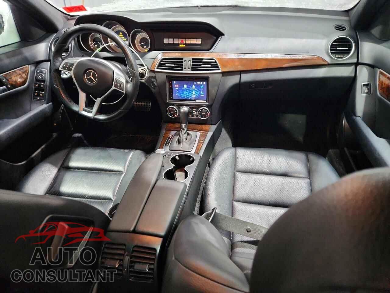 MERCEDES-BENZ C-CLASS 2014 - WDDGF8AB7EA896994
