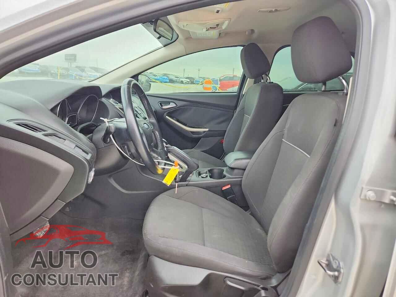 FORD FOCUS 2012 - 1FAHP3M20CL210909